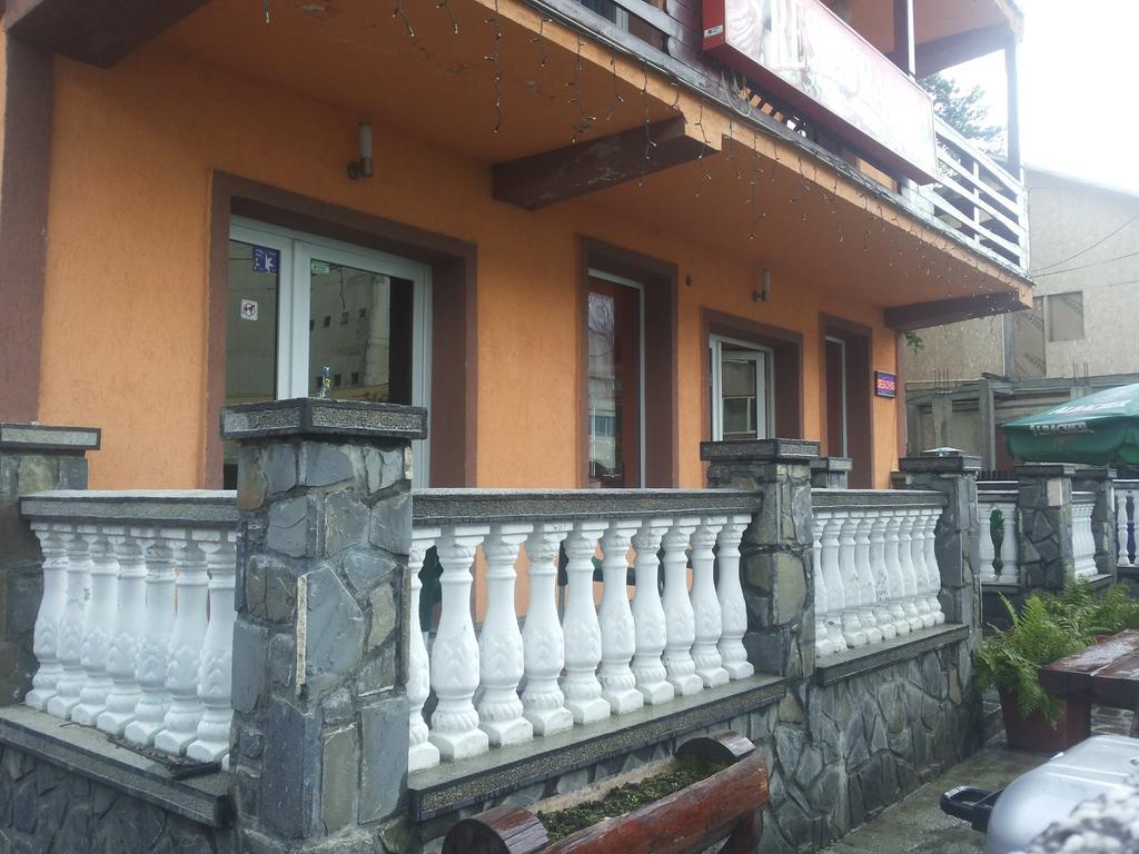 Casa Azugeana Azuga Luaran gambar